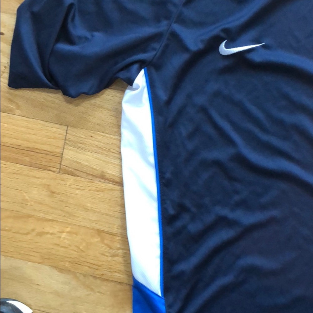NIKE kids dri fit t shirt - Picture 2 of 3